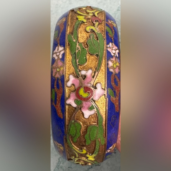 Cloisonne Floral Bangle Bracelet - Picture 6 of 6